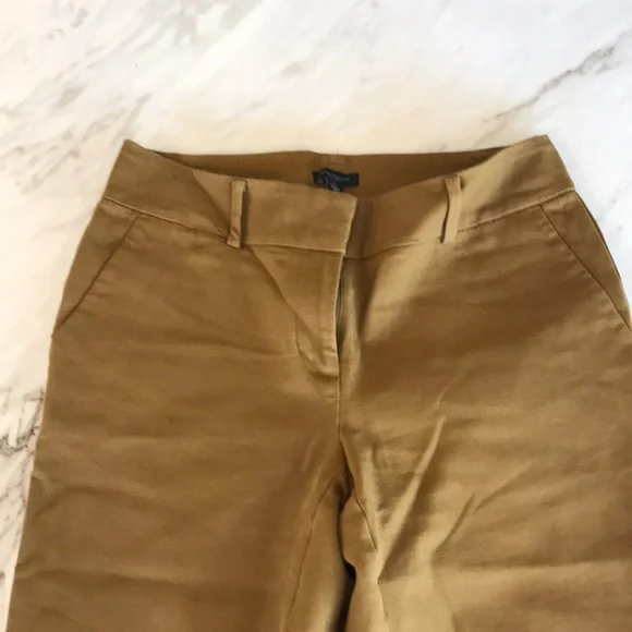 ANN TAYLOR MUSTARD MID RISE WORK PANTS SIZE 0 - Picture 2 of 4